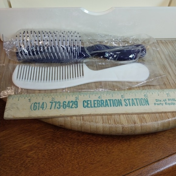 Vtg Estee Lauder Brush/Comb With Ivory Hard Plastic Makeup Case Jewelry Box 90s - Picture 13 of 16